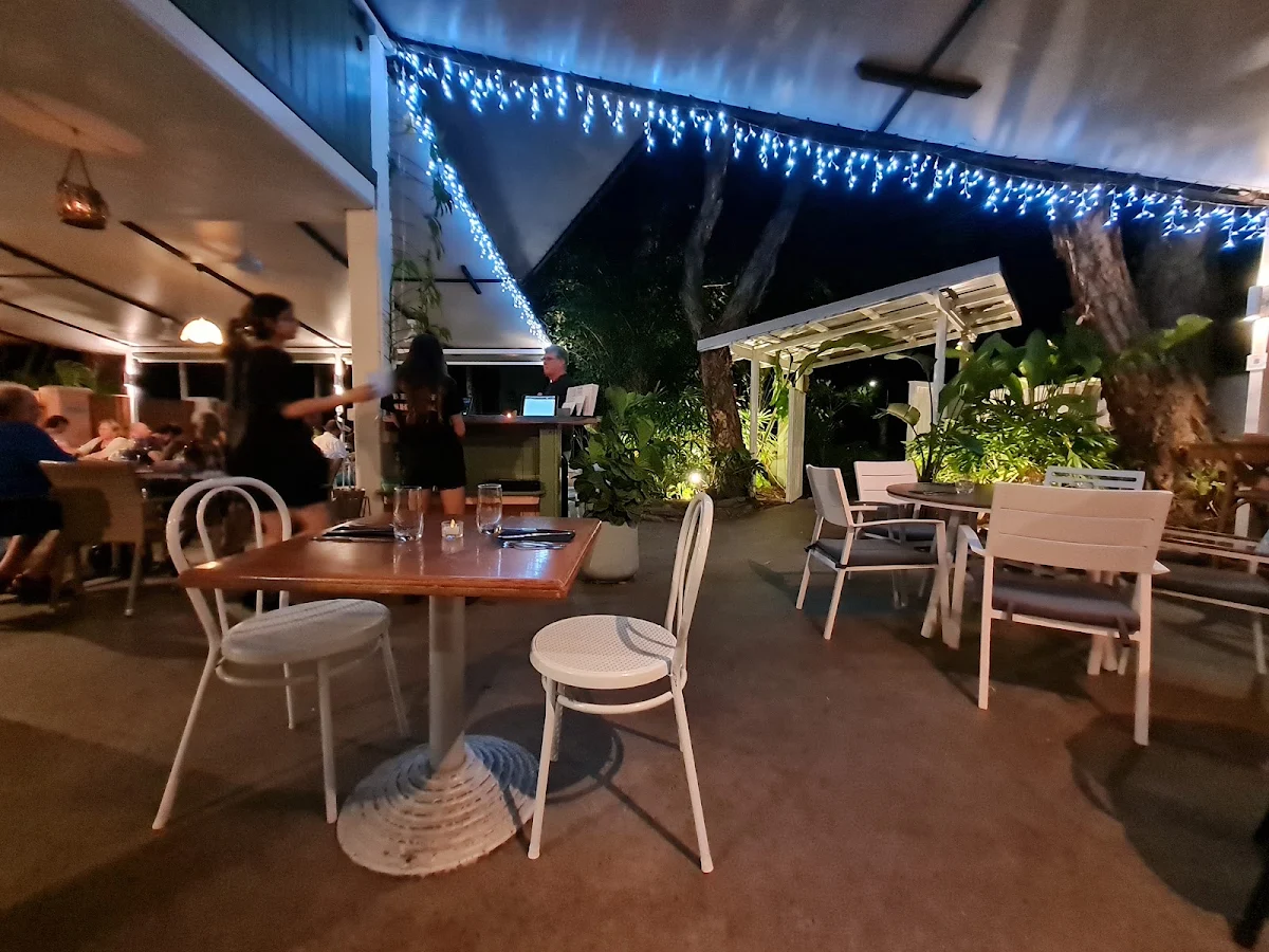 Vibe, The Beach Shack Trattoria Italiana