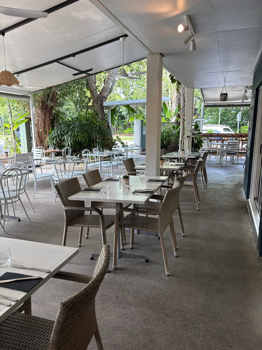 Vibe, The Beach Shack Trattoria Italiana