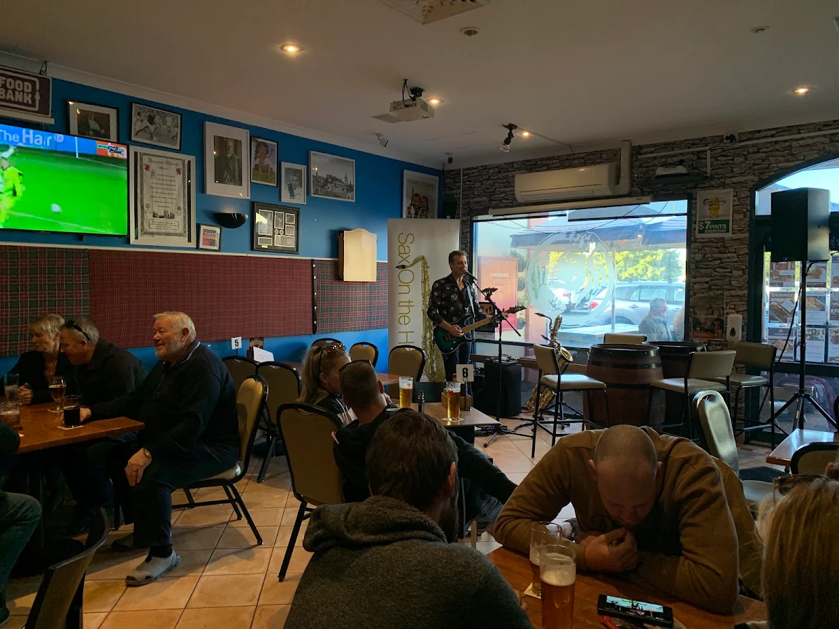 Vibe, The Pipers Inn