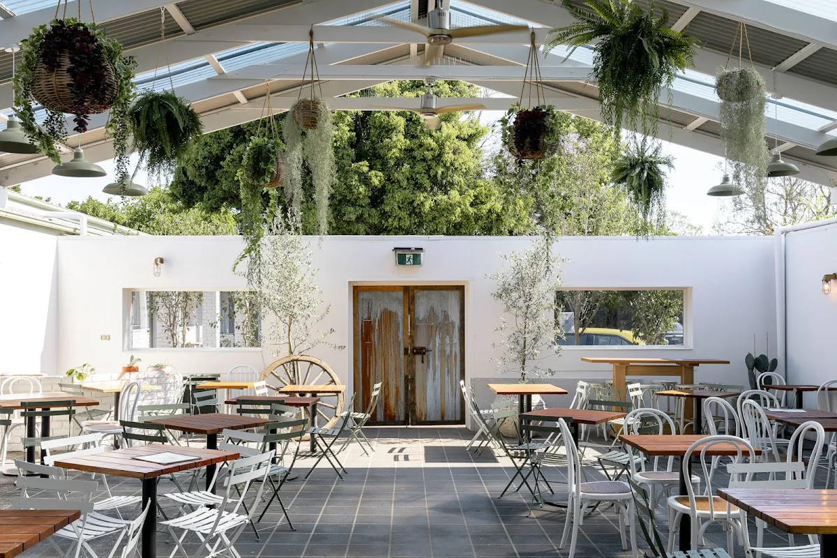 Vibe, The Richmond Inn