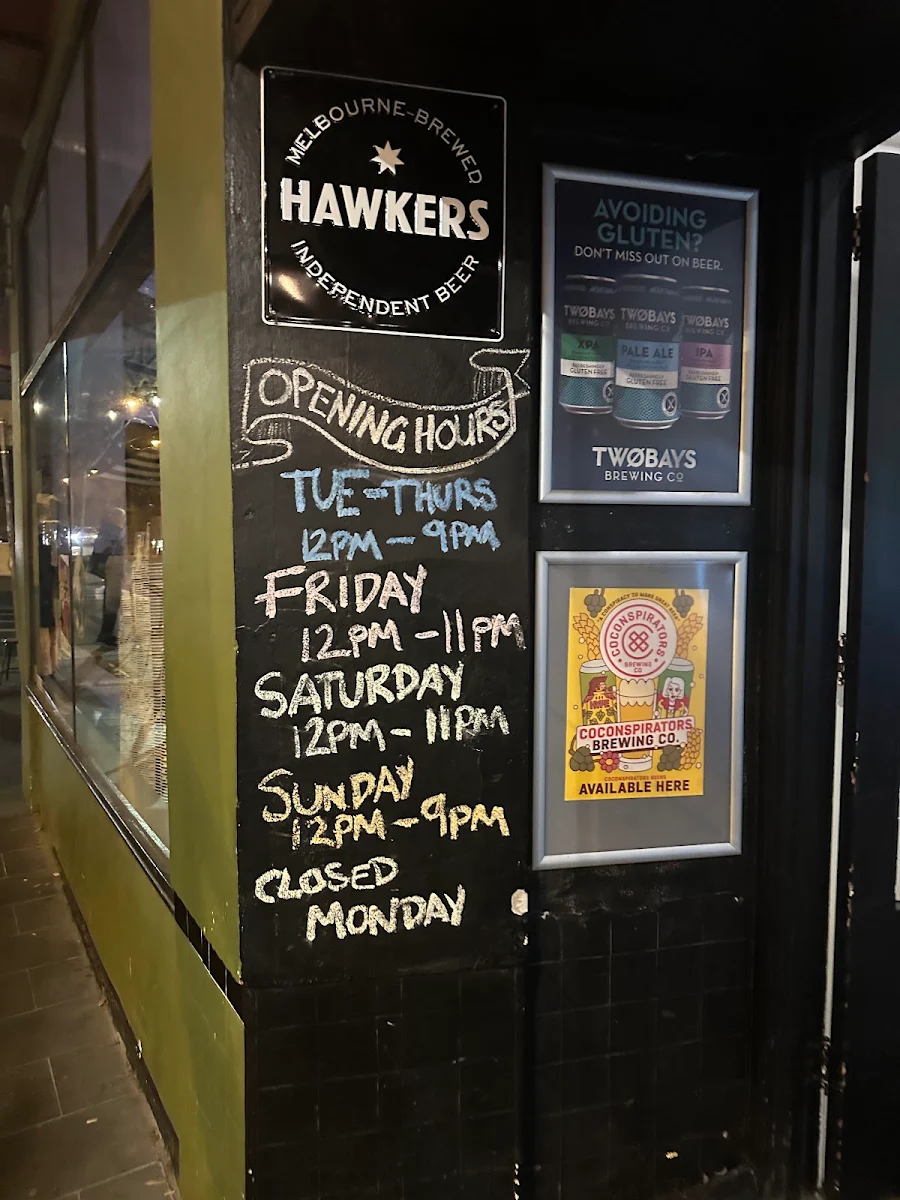 Menu, Pin Oak Beer & Wine