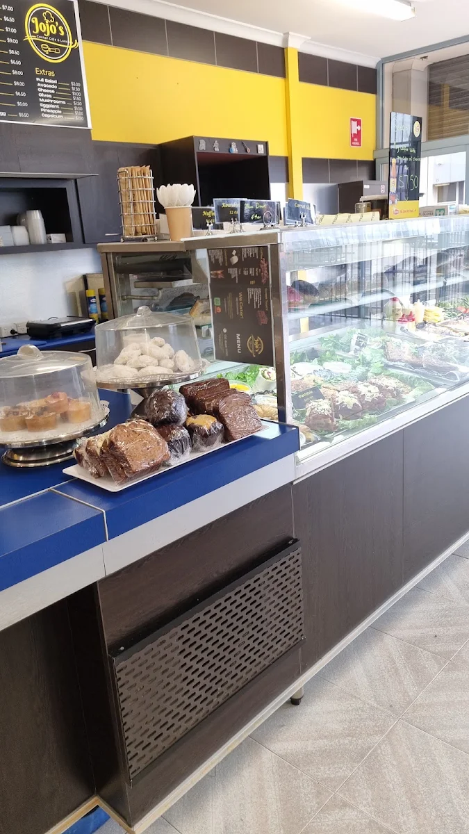 Vibe, Jojo’s Corner Cafe & Lunches