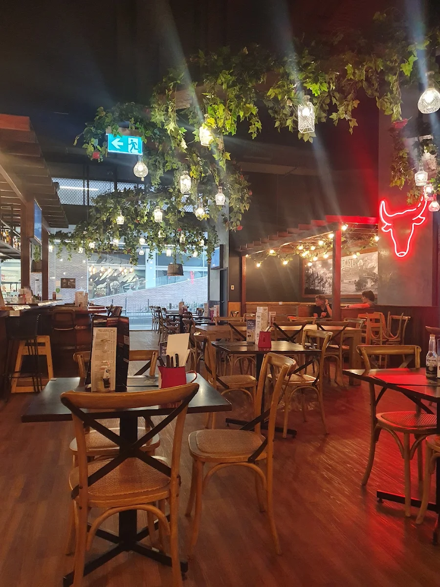 Vibe, Lone Star Rib House Toowoomba