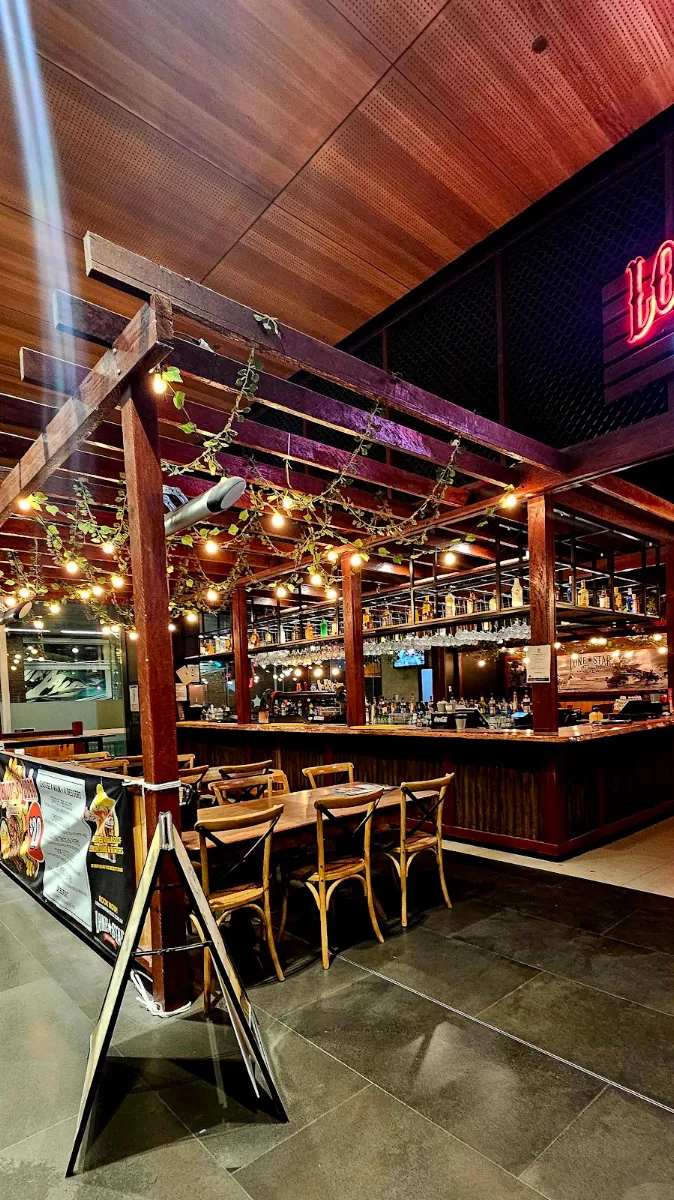 Vibe, Lone Star Rib House Toowoomba