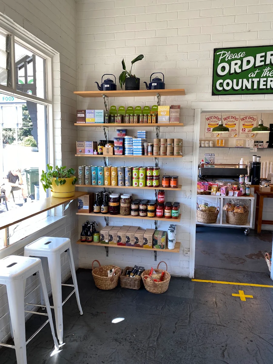 Vibe, Kilgour St Grocer