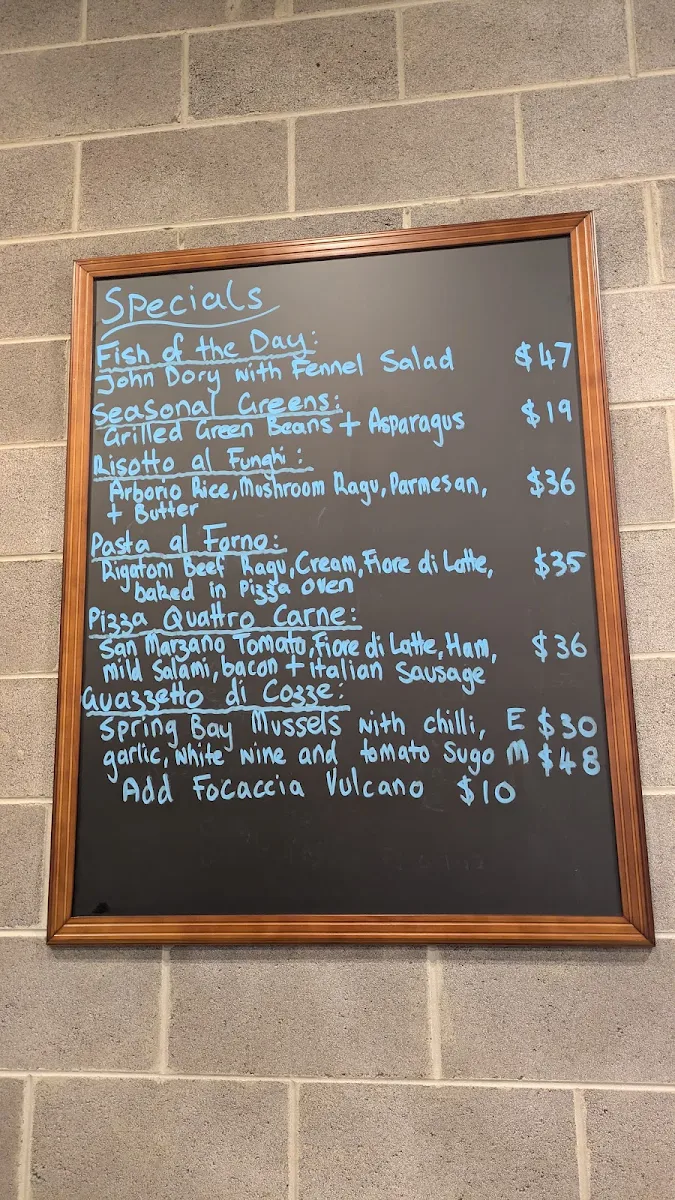 Menu, 400 Gradi Eastland