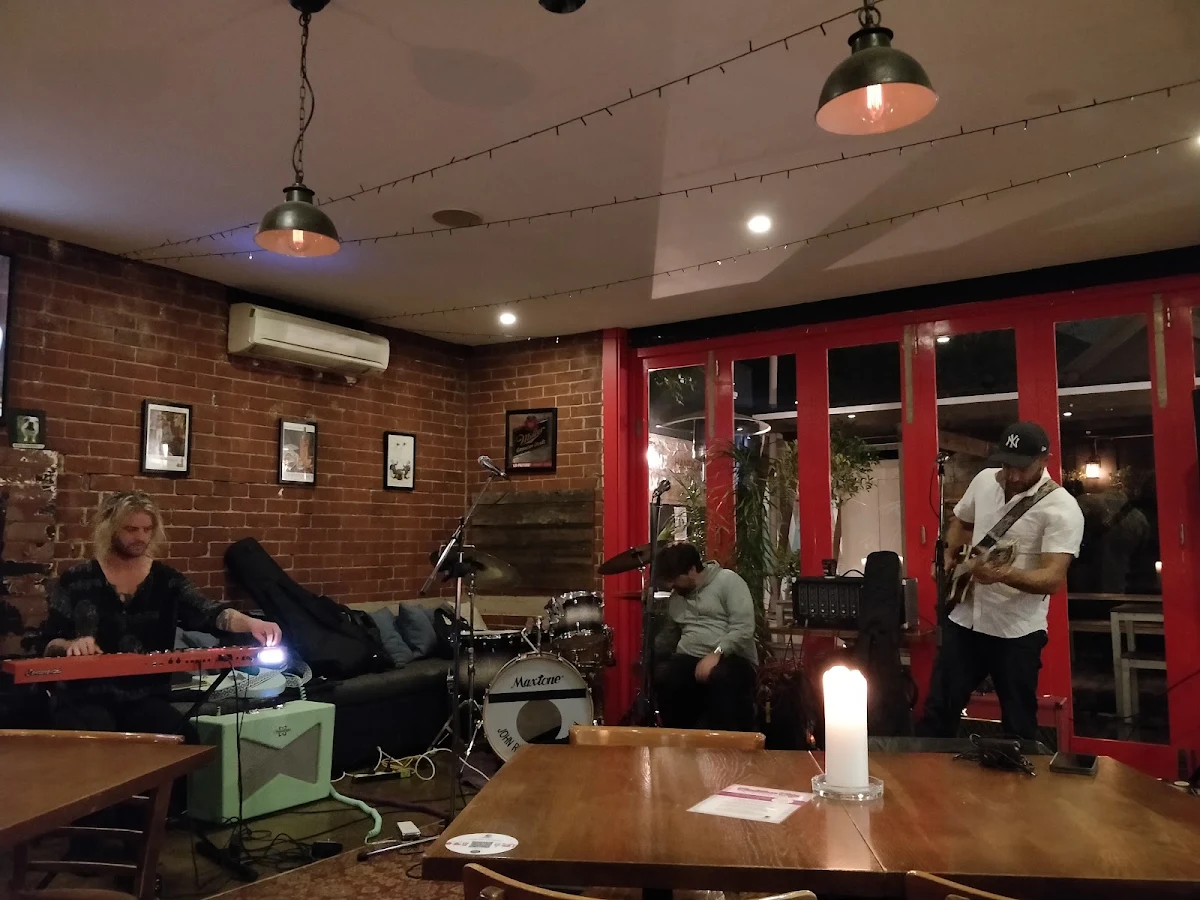 Vibe, The Palace Hotel