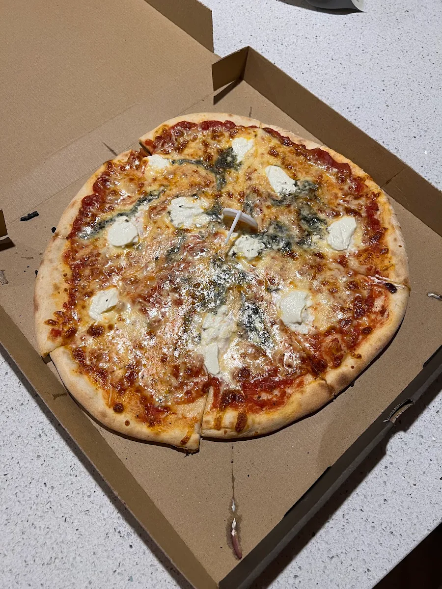 Food & drink, Tino's Pizza Beeliar