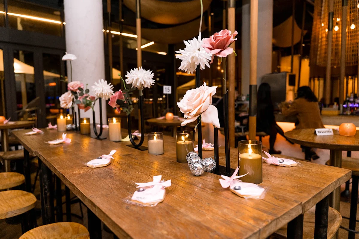 Vibe, Six Senses The Quay