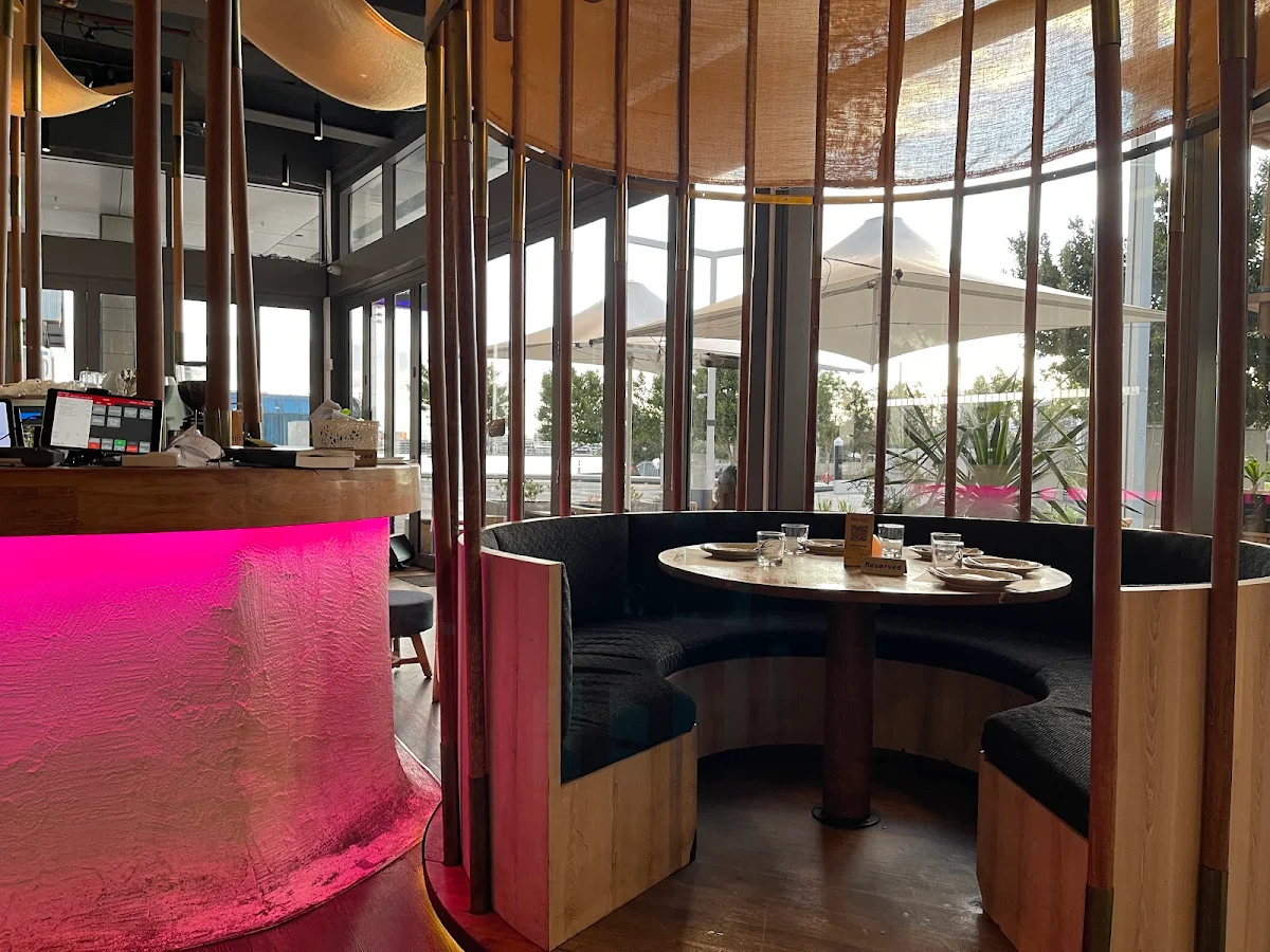 Vibe, Six Senses The Quay