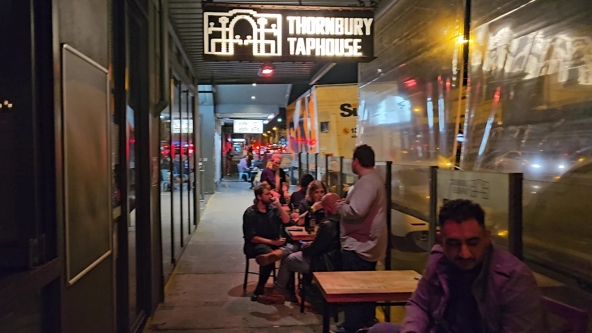 Vibe, Thornbury Taphouse