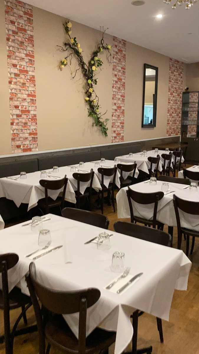 Vibe, Al Forno Kitchen