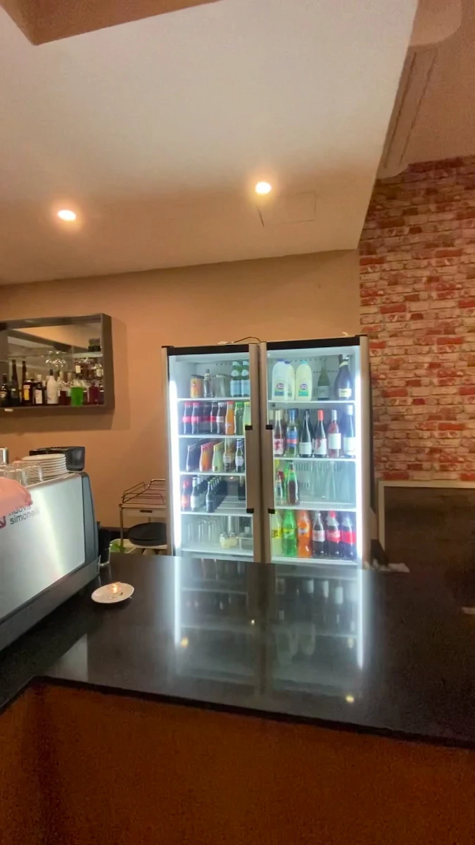 Vibe, Al Forno Kitchen