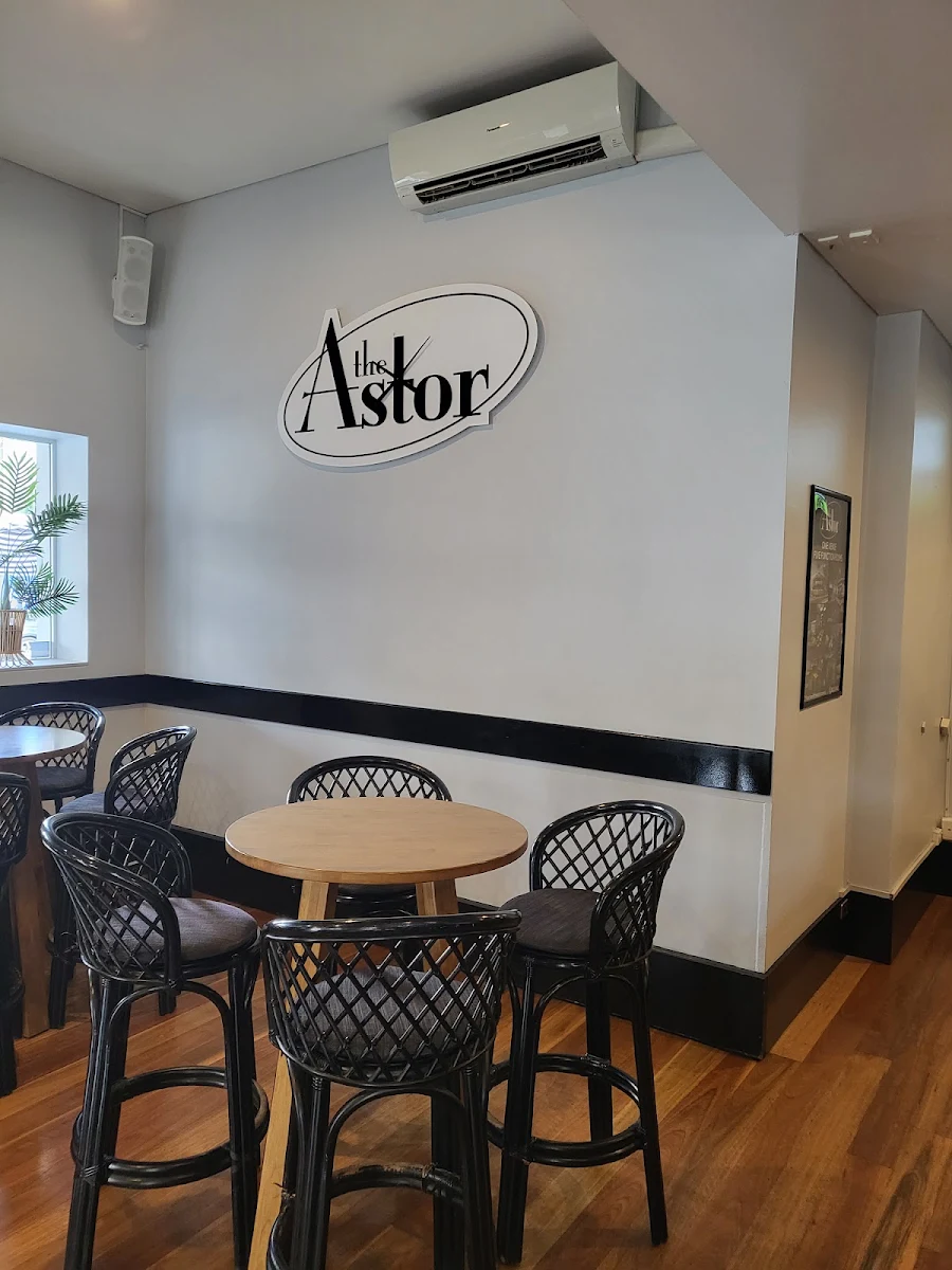 Vibe, The Astor Hotel