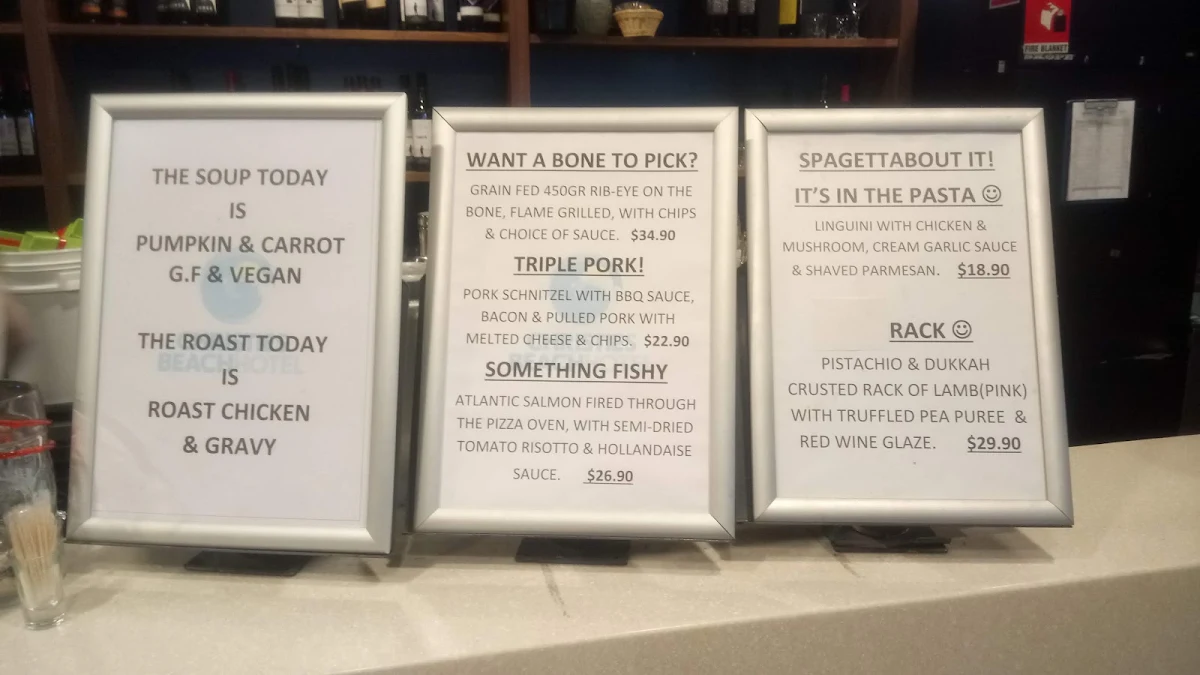 Menu, Christies Beach Hotel
