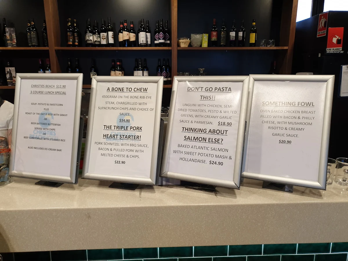 Menu, Christies Beach Hotel