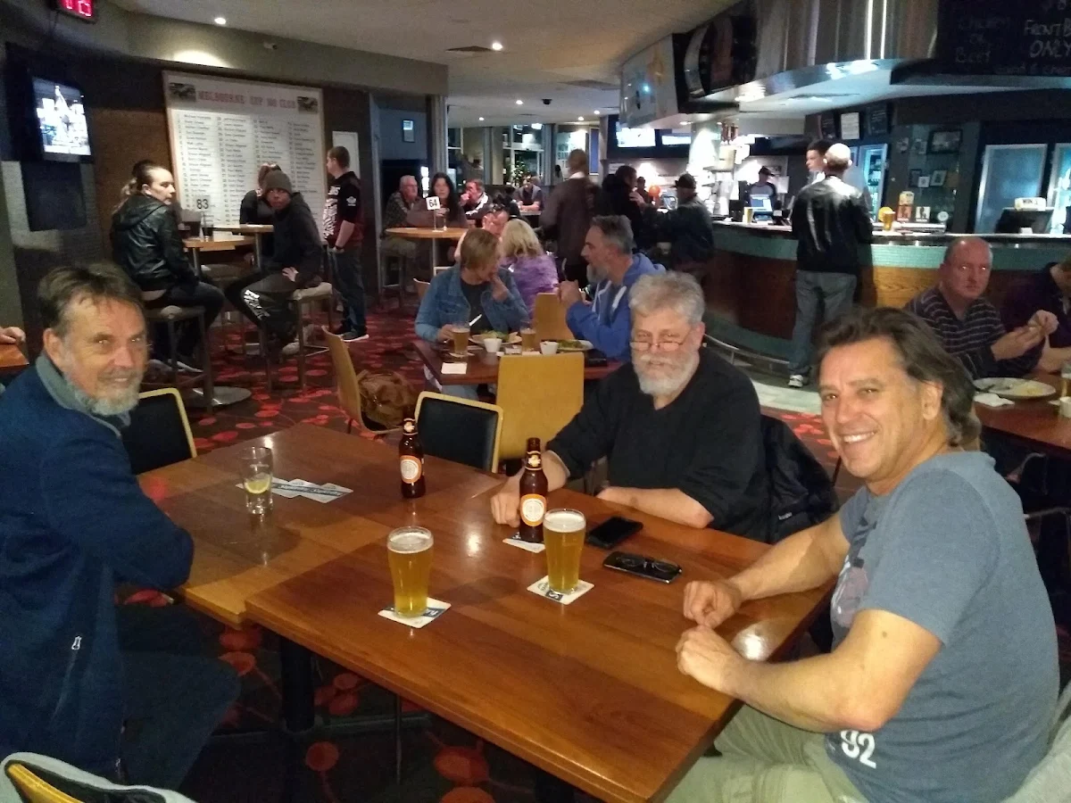 Vibe, Christies Beach Hotel