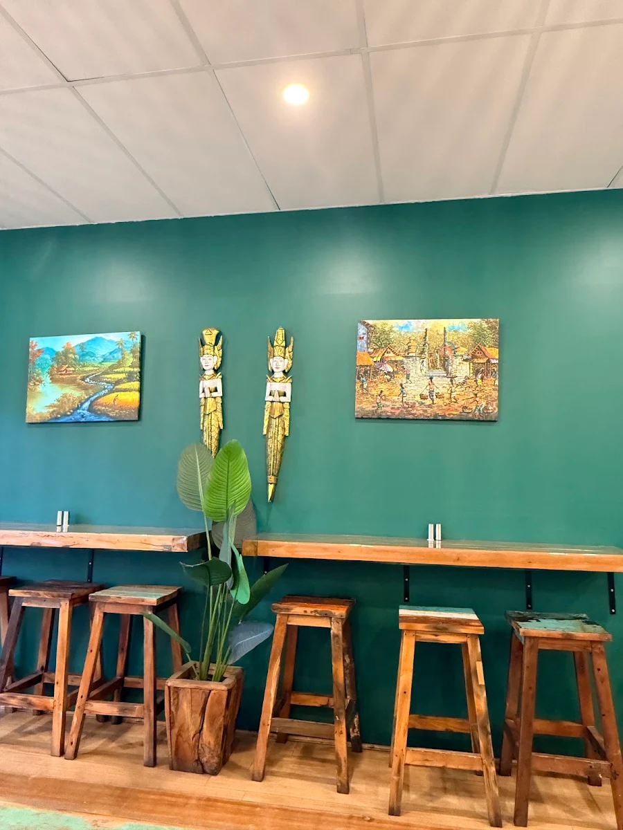 Vibe, Bali Paradise Cafe