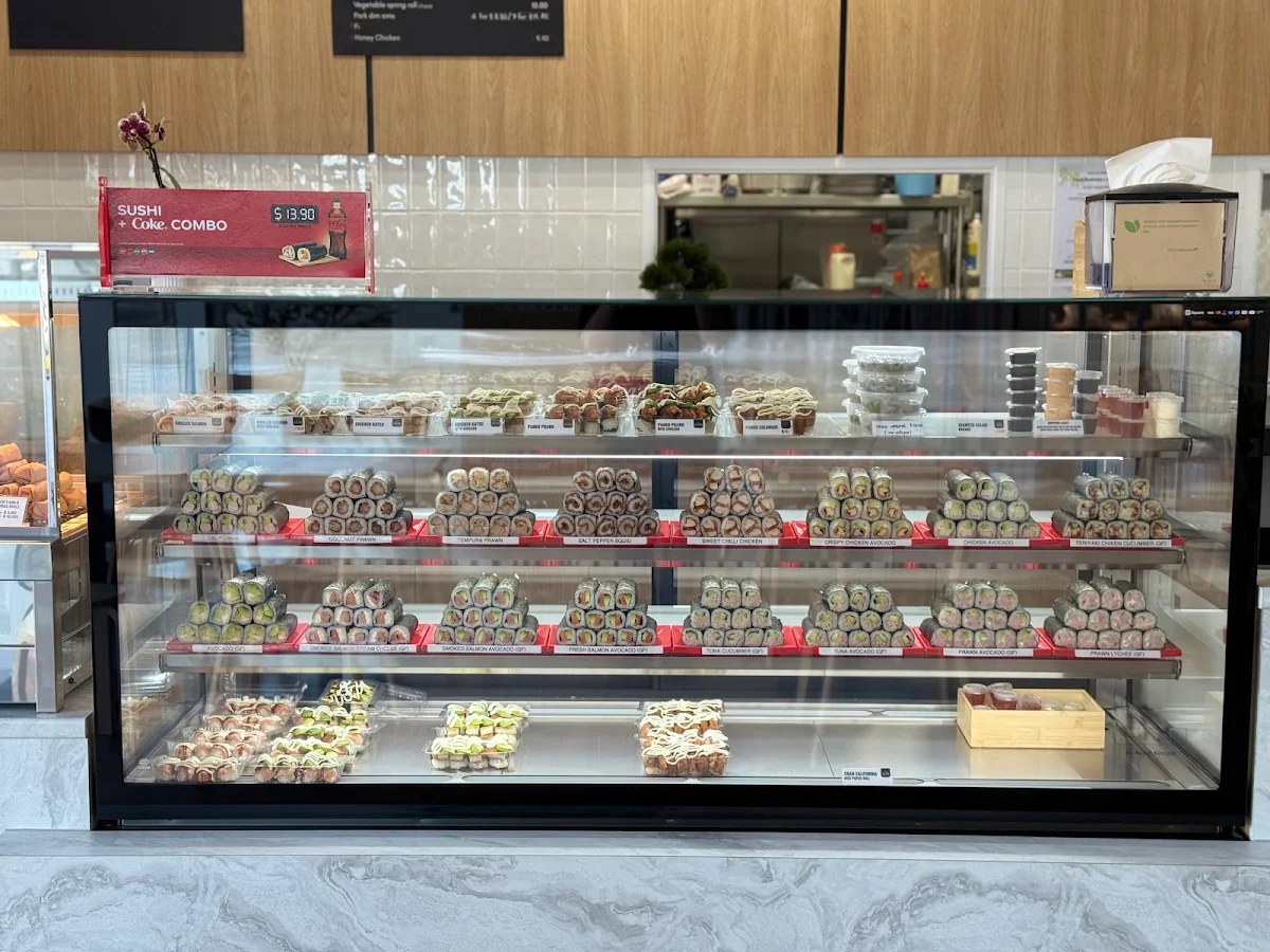 Vibe, Sushi House Emerald - Central Highlands Marketplace