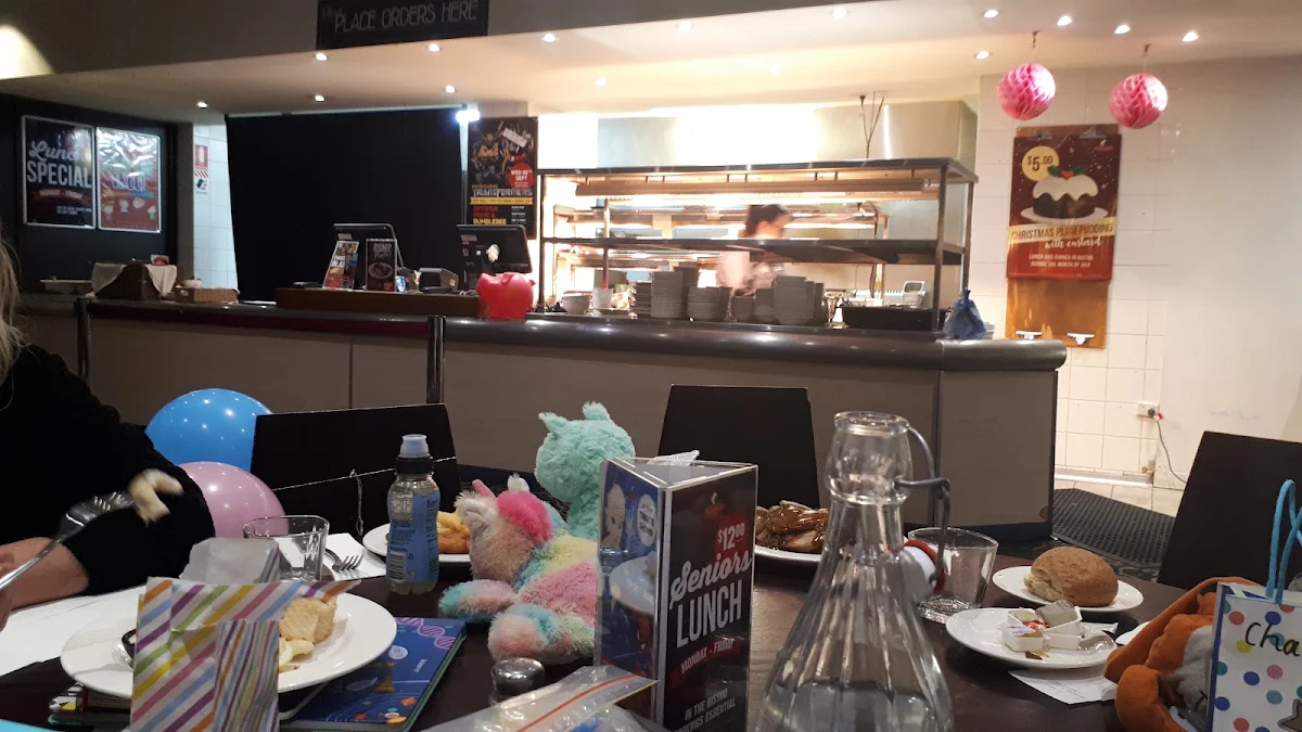 Vibe, Seaford Hotel