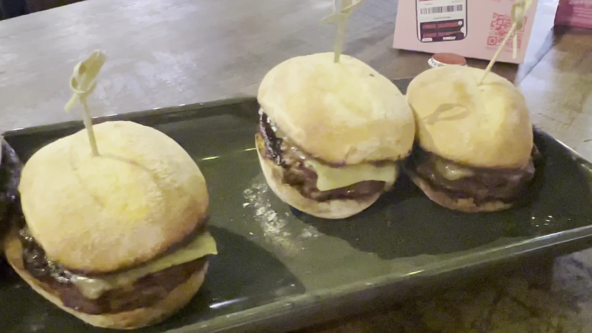 Food & drink, Grill'd Burgers - Victoria Park