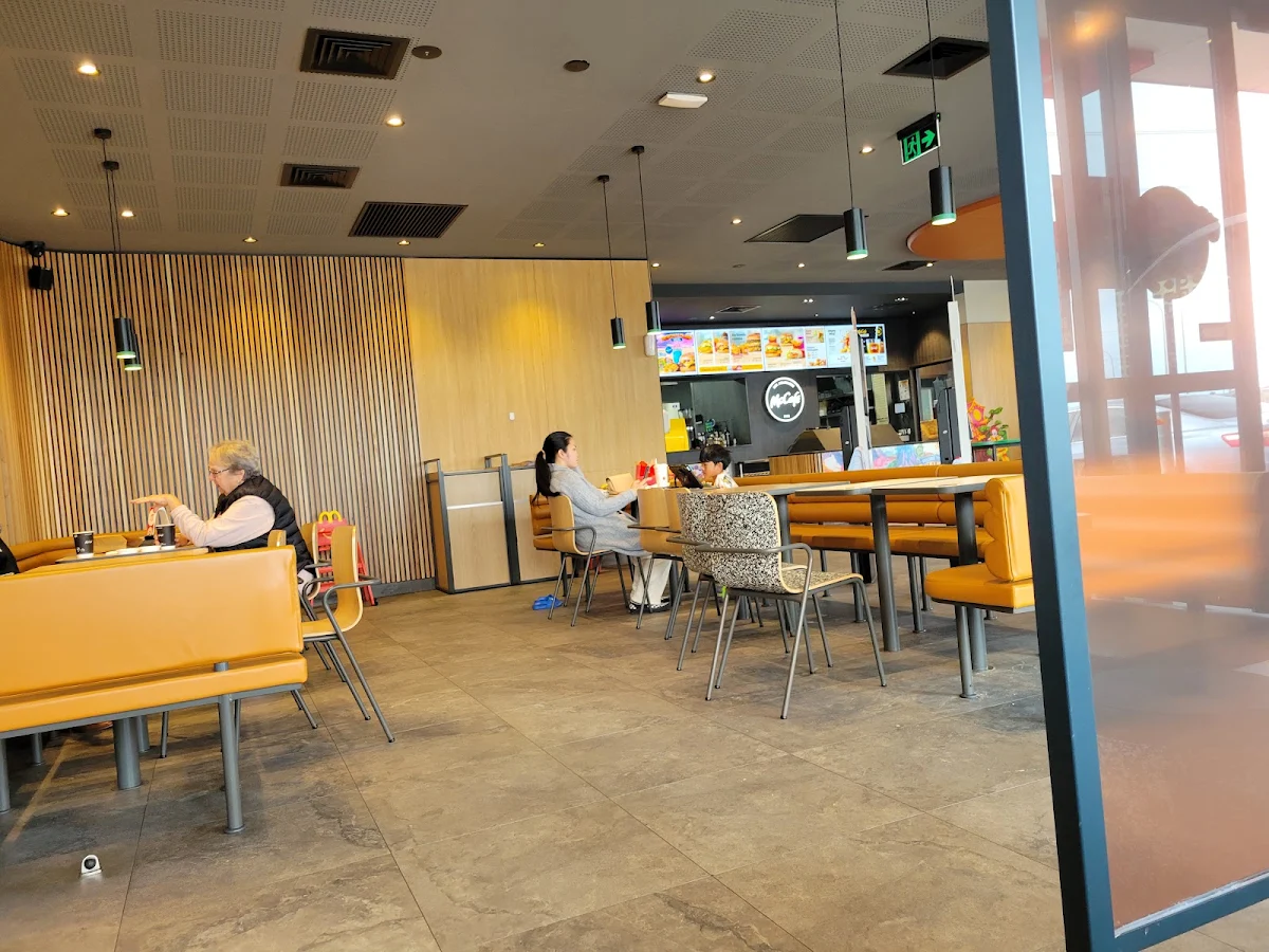 Vibe, McDonald's Anketell