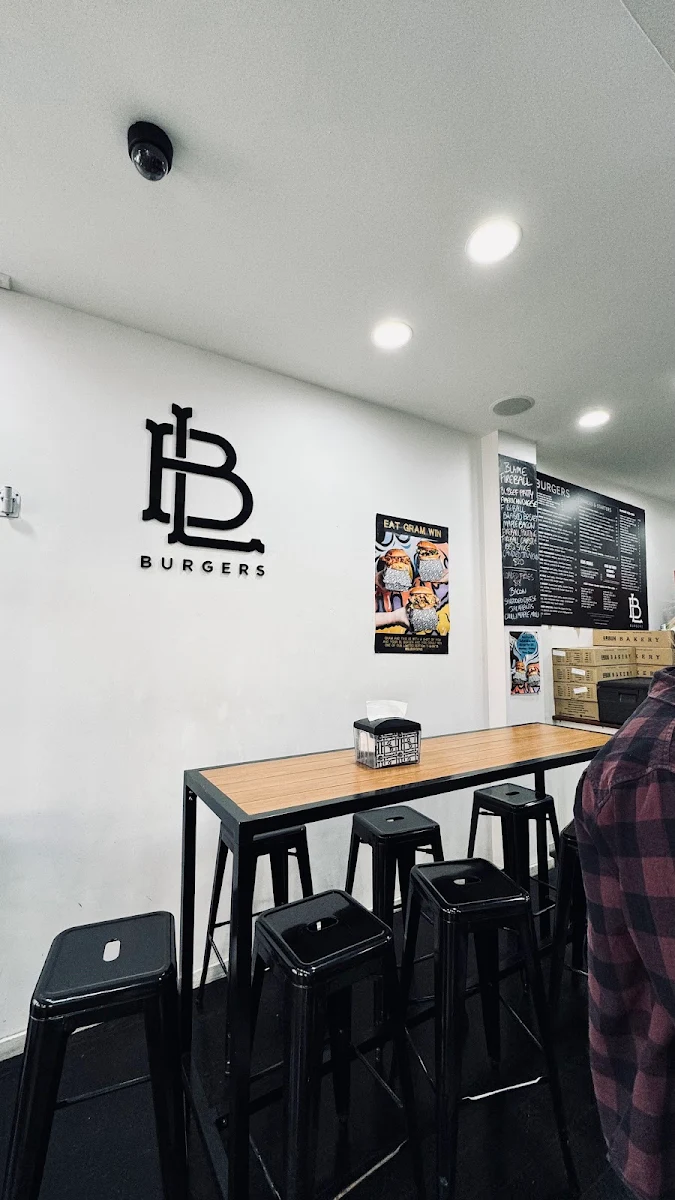 Vibe, L B BURGERS