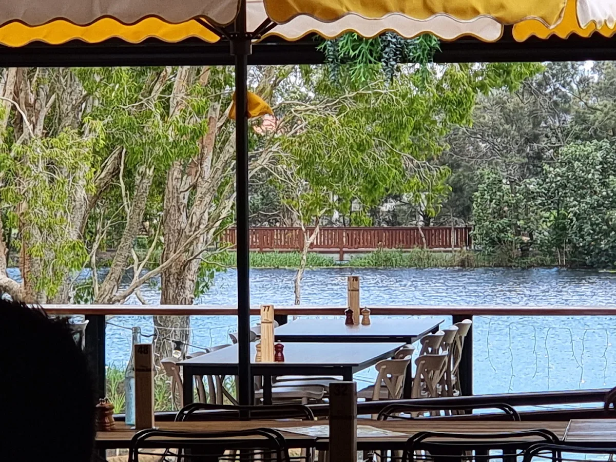 Vibe, Robina Pavilion