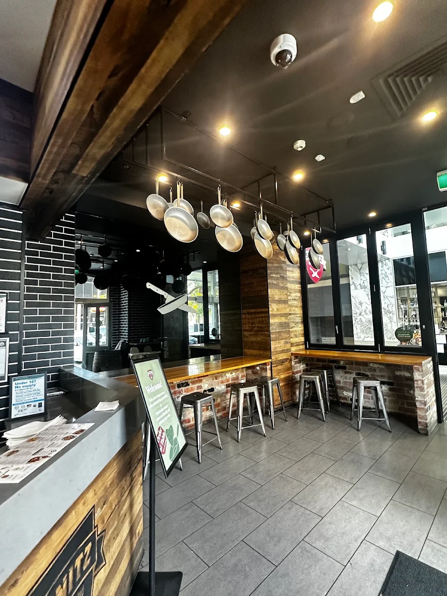 Vibe, Schnitz South Melbourne