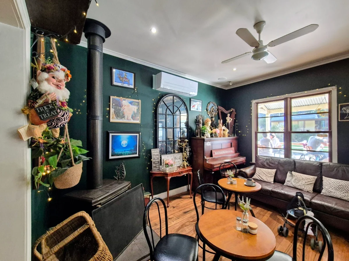Vibe, Walhalla Witchery Cafe & Magical Wares