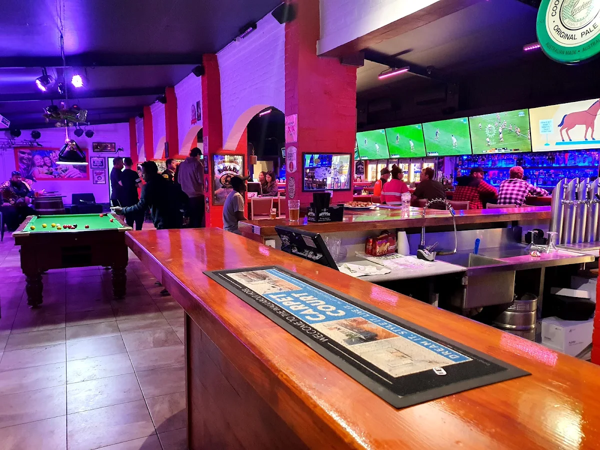 Vibe, The Walkabout Hotel
