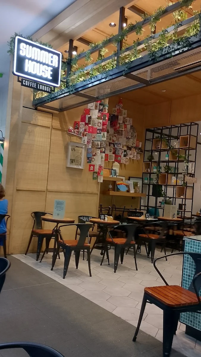 Vibe, The Summerhouse Coffee Lounge