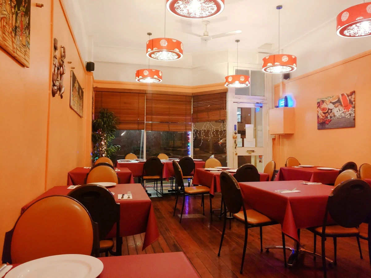 Vibe, ANKI'S INDIAN EATERY