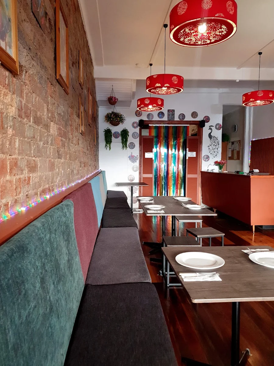 Vibe, ANKI'S INDIAN EATERY