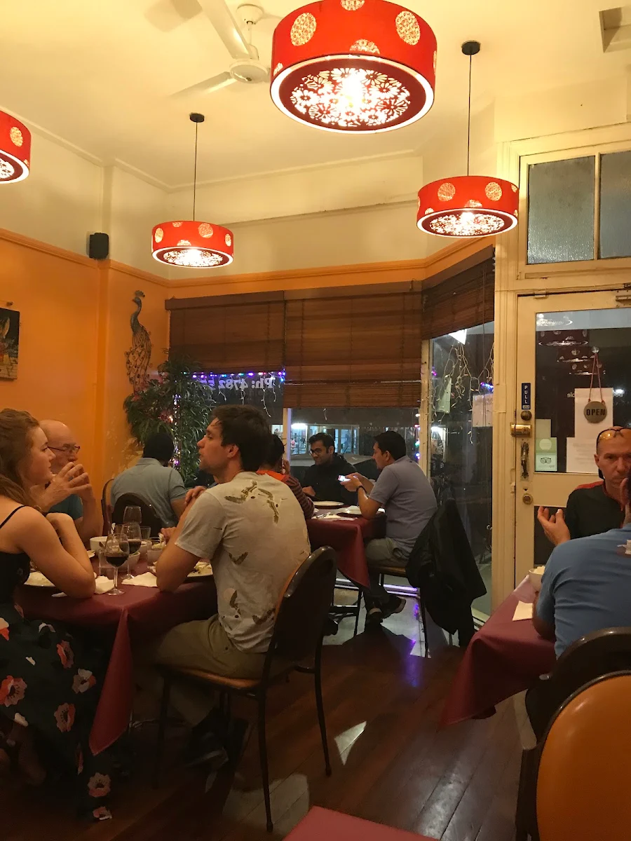 Vibe, ANKI'S INDIAN EATERY