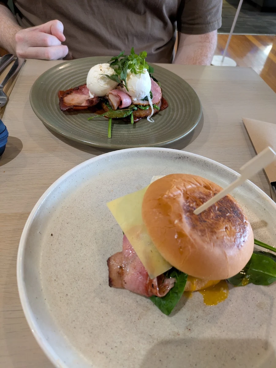 Food & drink, Frankie and George