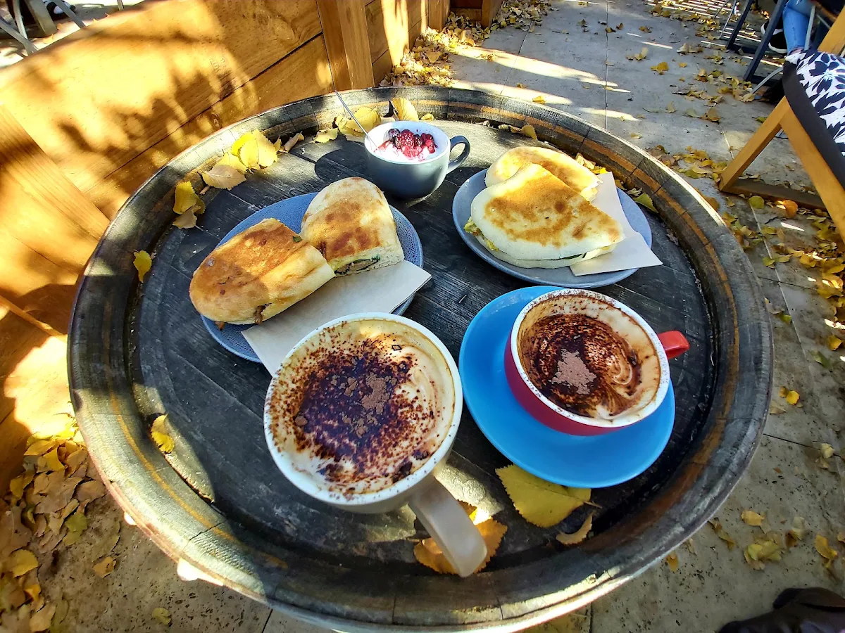 Food & drink photo 1