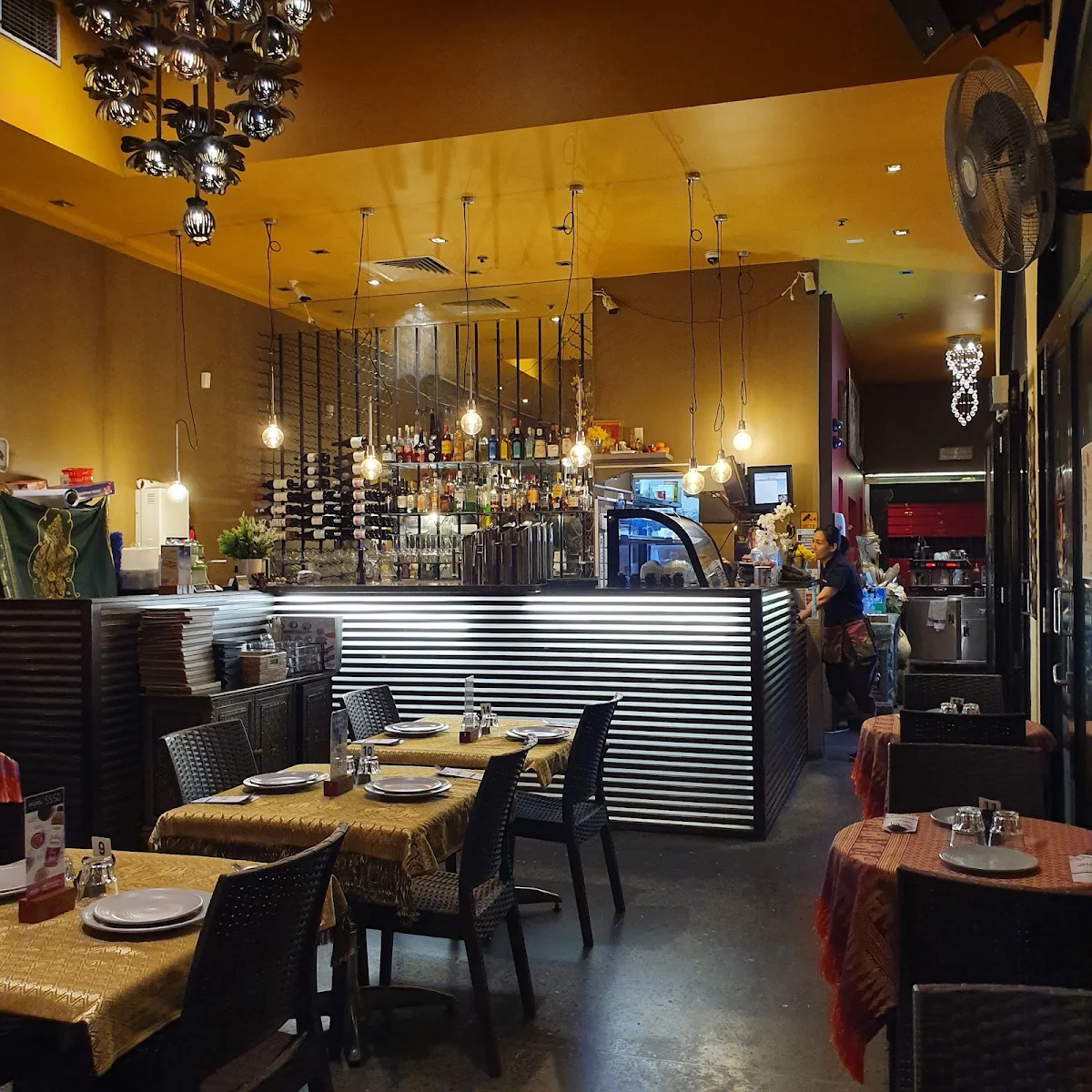Vibe, Siam Samrarn Thai Restaurant Brisbane