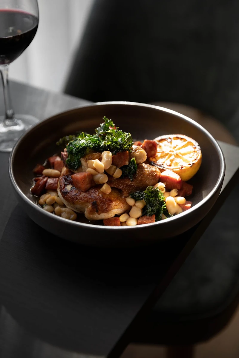 Food & drink, Presidential Restaurant & Bar