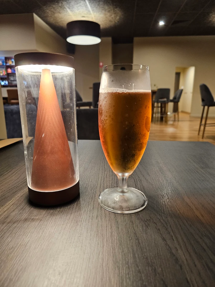 Food & drink, Presidential Restaurant & Bar