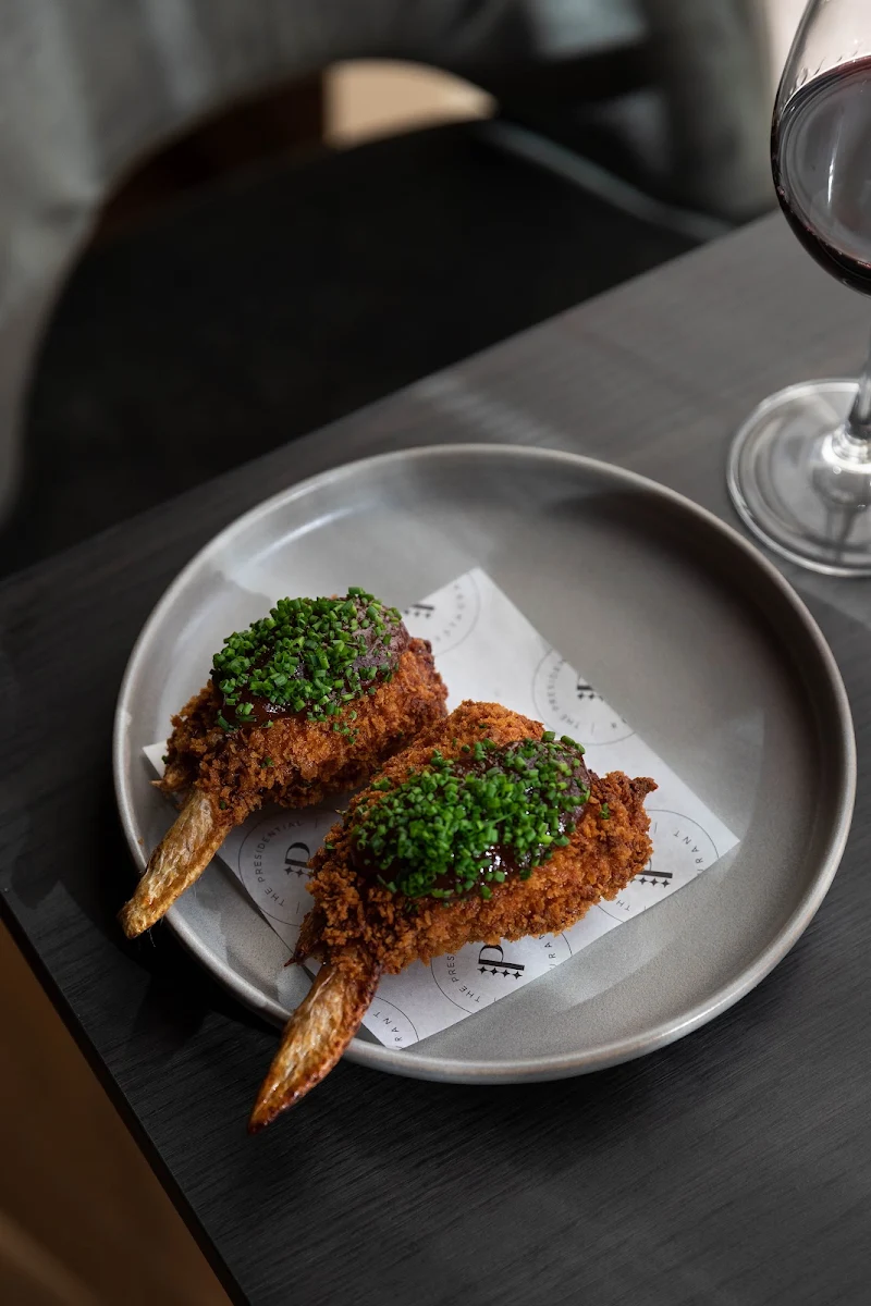 Food & drink, Presidential Restaurant & Bar
