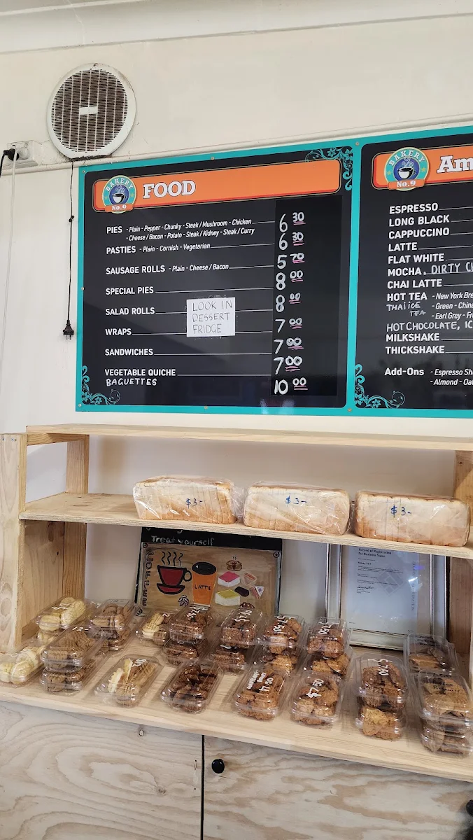 Menu, Elliston Bakery