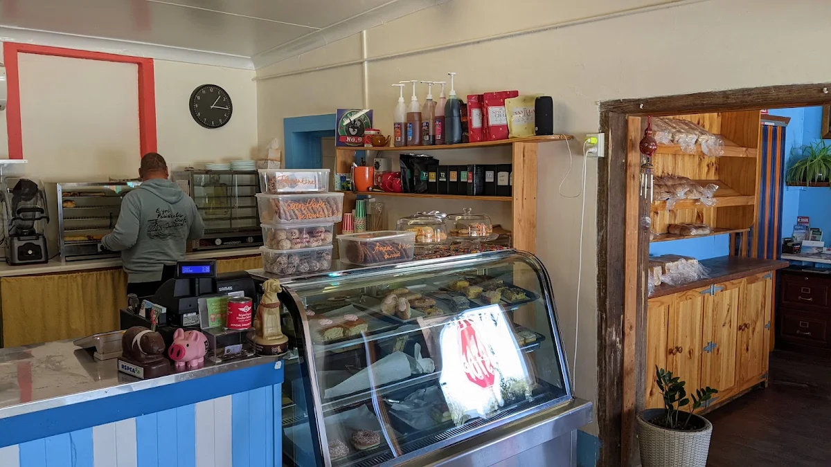 Vibe, Elliston Bakery