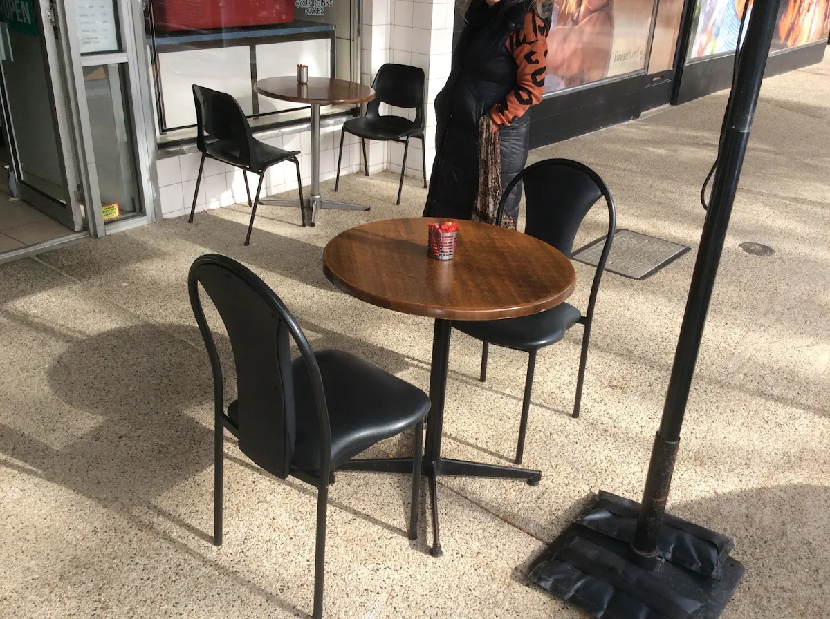 Vibe, J.S Lunch Spot