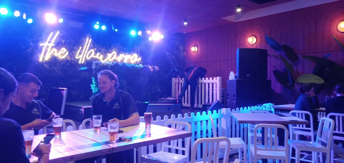Vibe, The Illawarra Hotel