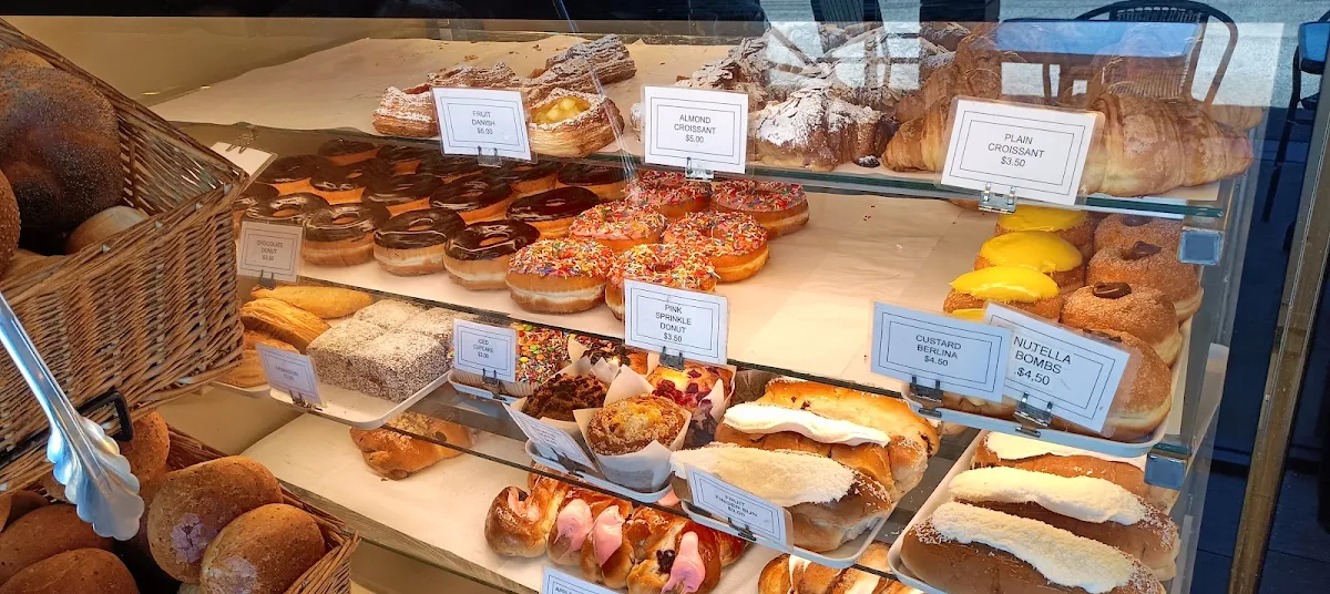 Vibe, Bayside Bakery