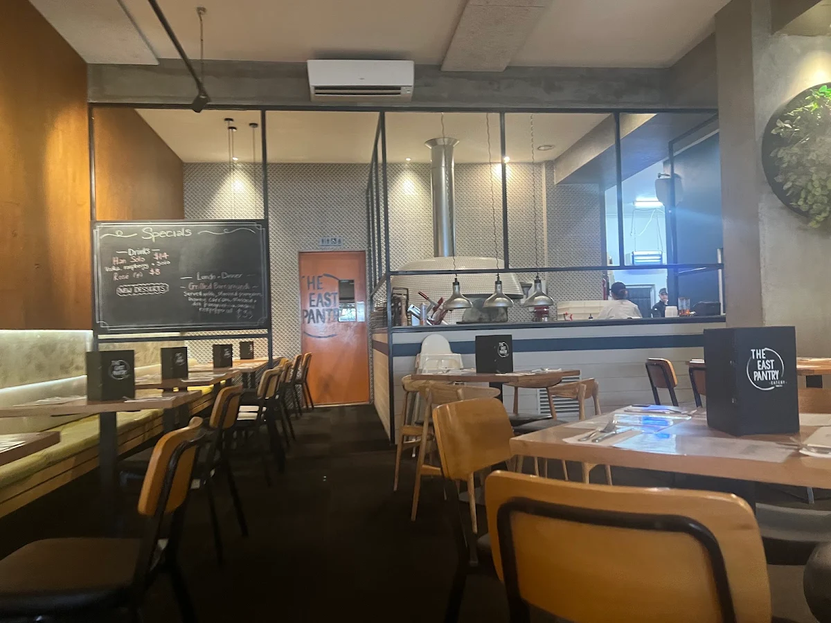 Vibe, The East Pantry