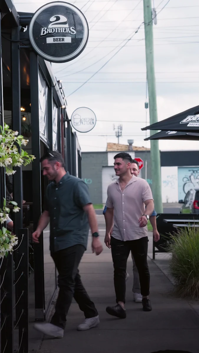 Vibe, 2 Brothers Brewery