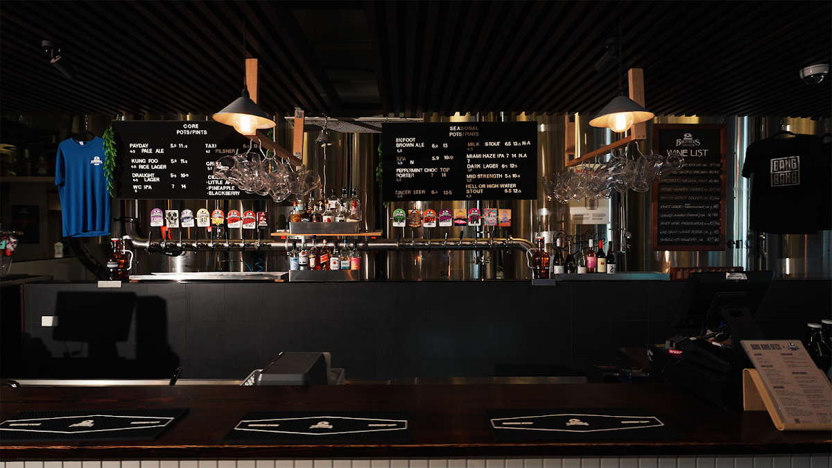 Vibe, 2 Brothers Brewery