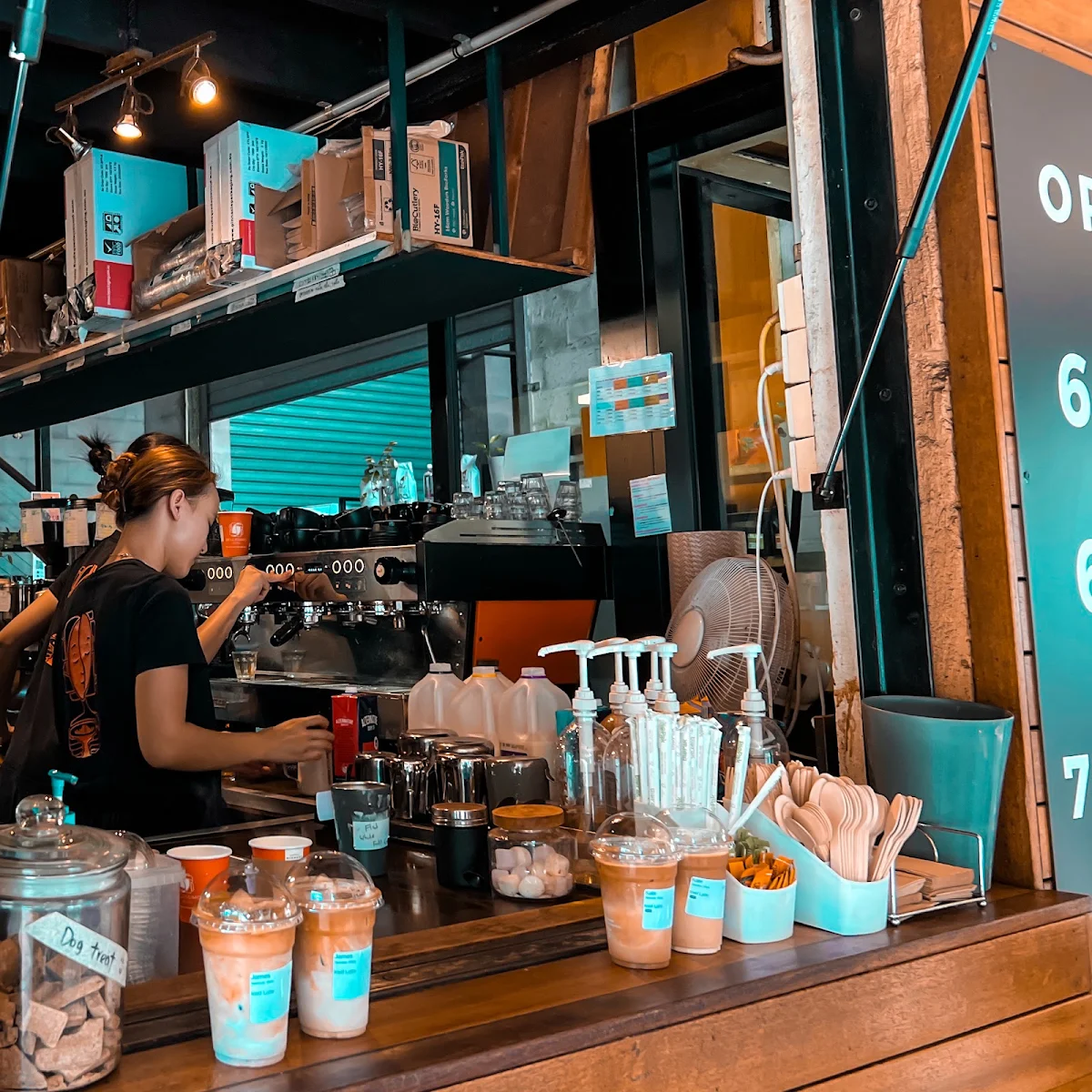 Vibe, Bellissimo Coffee